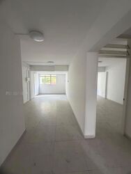 Blk 157 Mayflower Shopping & Food Centre (Ang Mo Kio), HDB 3 Rooms #605905821